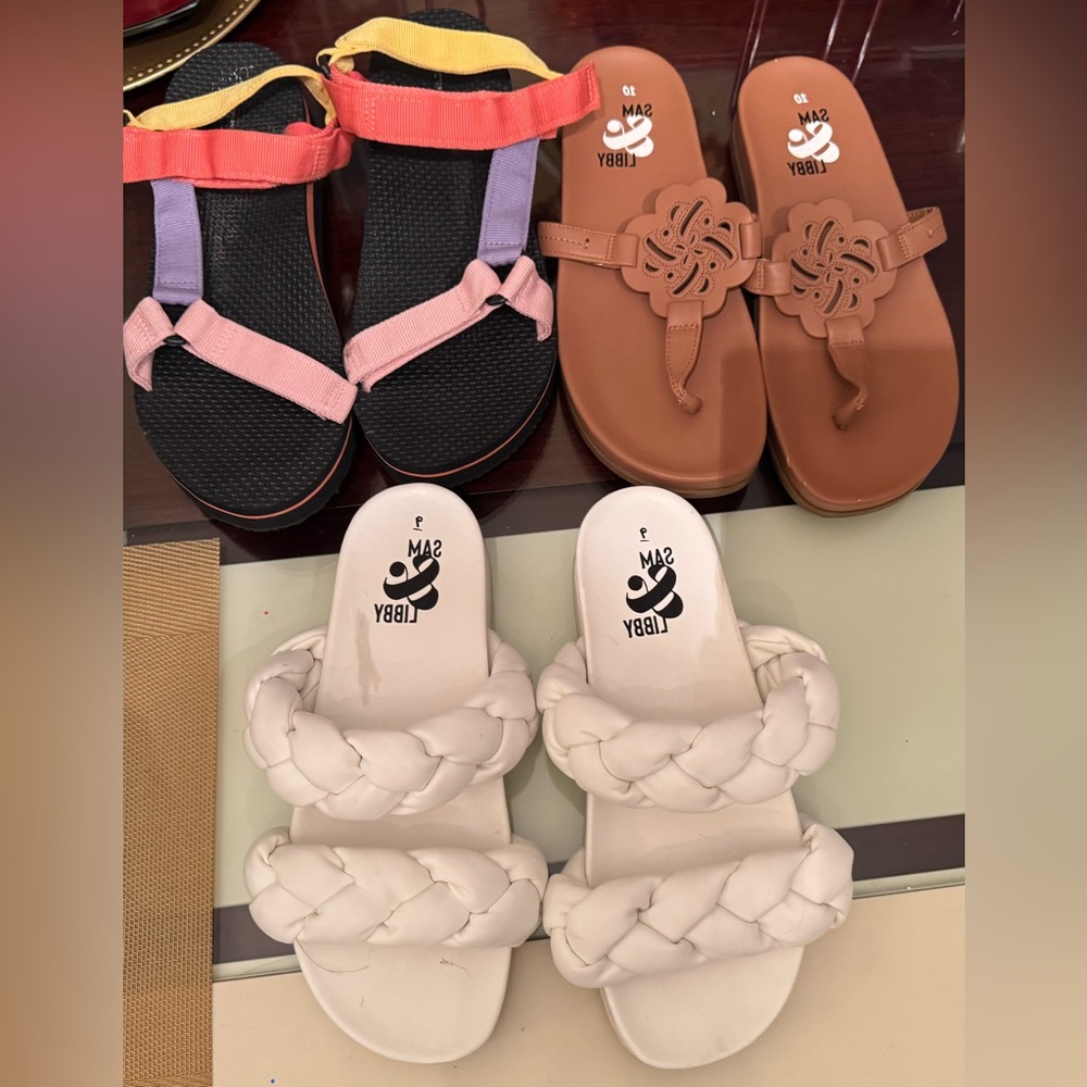 3 Women’s Sandals Bundle. Lot of 3